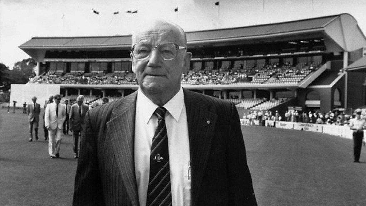 Bradman 1990 movie scene
