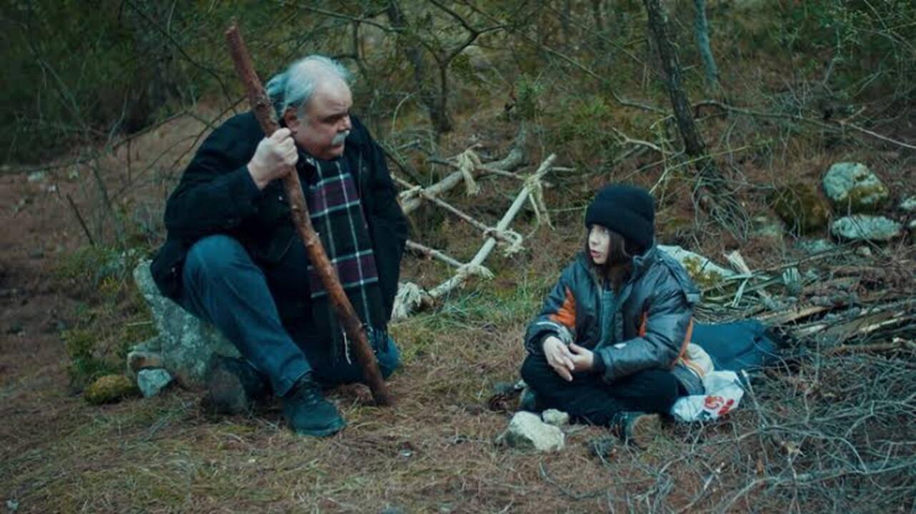 Ormandaki İhtiyar 2017 movie scene