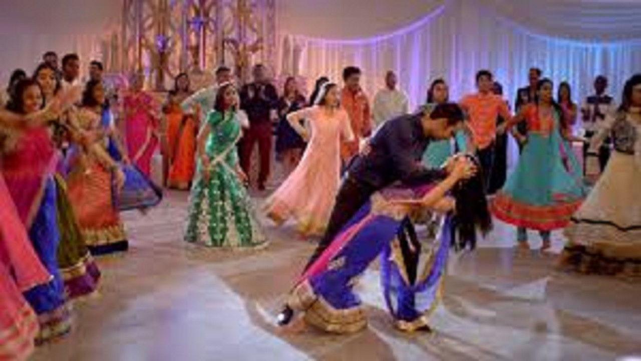 Keeping Up with the Kandasamys 2017 movie scene