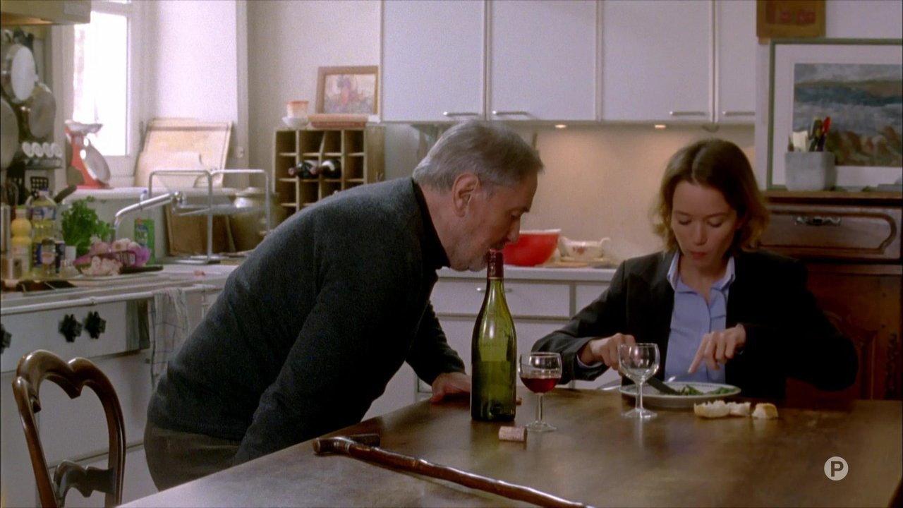 La Femme cachée 2012 movie scene