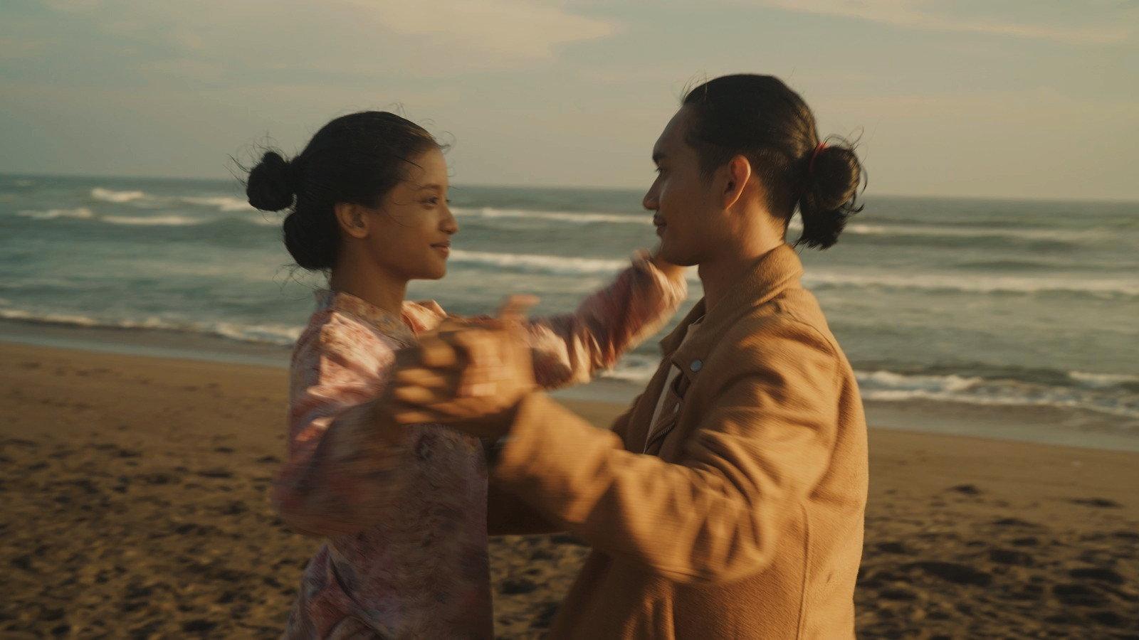 Segala yang elok, adalah Engkau 2024 movie scene