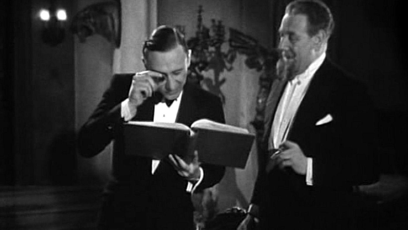 Sexton Blake and the Hooded Terror 1938 movie scene
