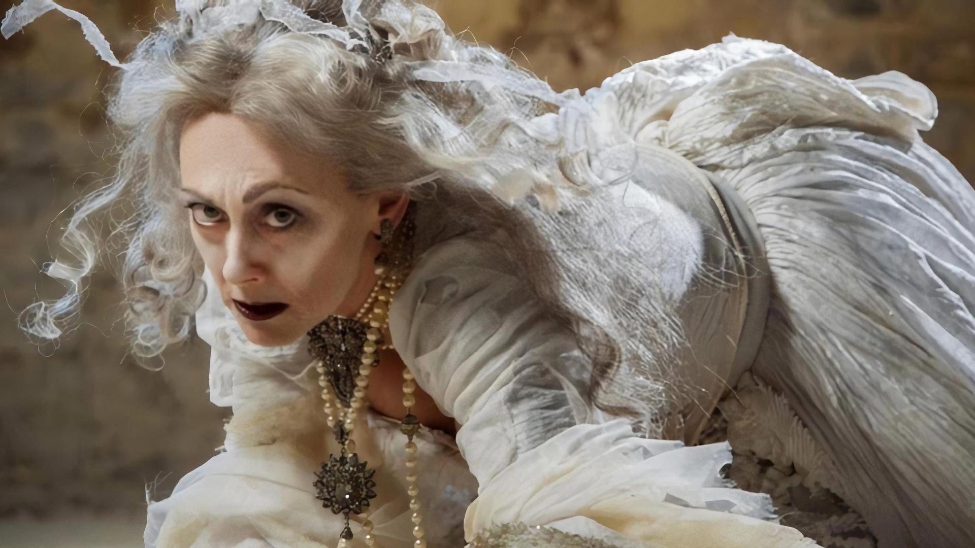 Great Expectations 2013 movie scene