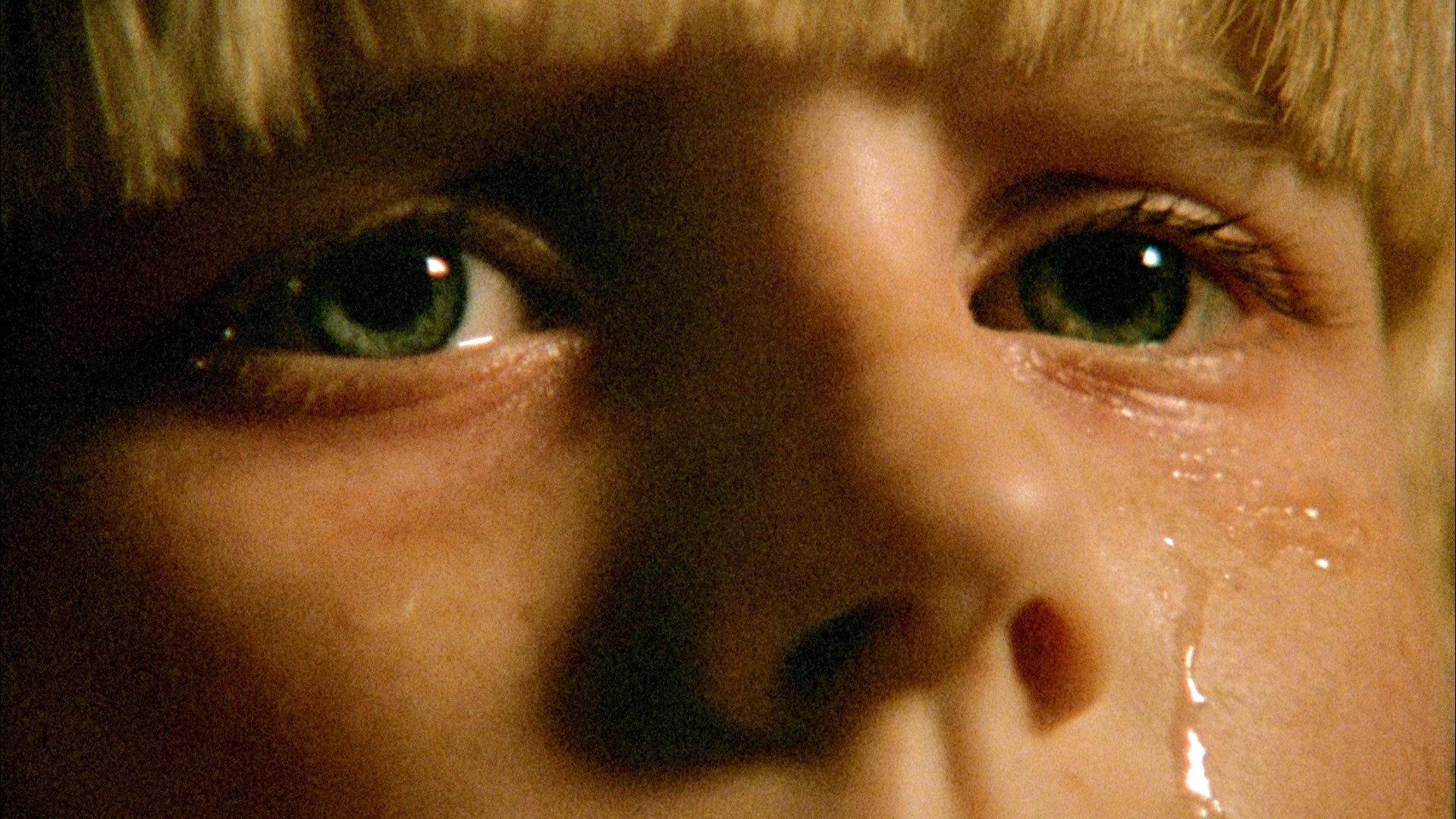 The Brood 1979 movie scene
