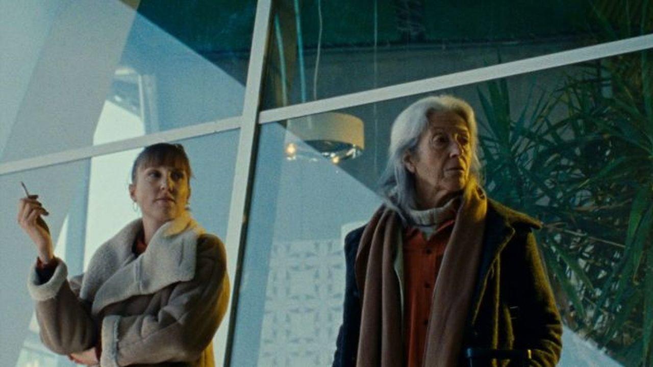 Terminal 2019 movie scene