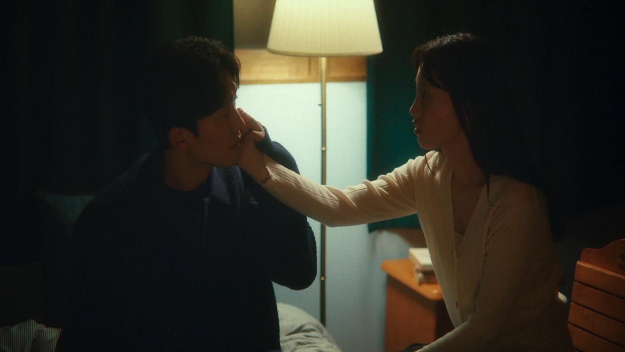 Lovers on Friday Night 2024 movie scene