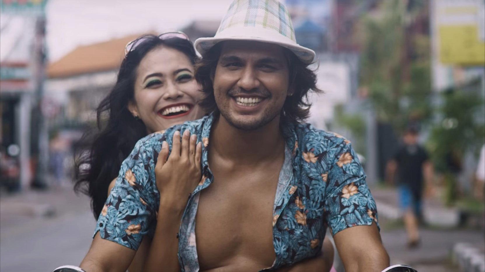 Kenapa Harus Bule? 2018 movie scene