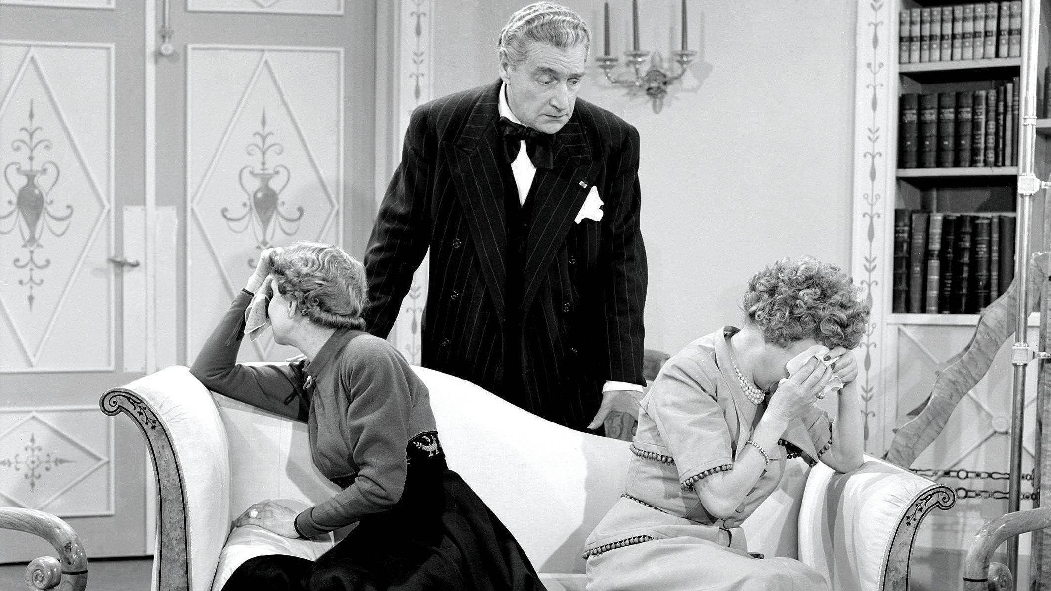 Two Doves 1949 movie scene