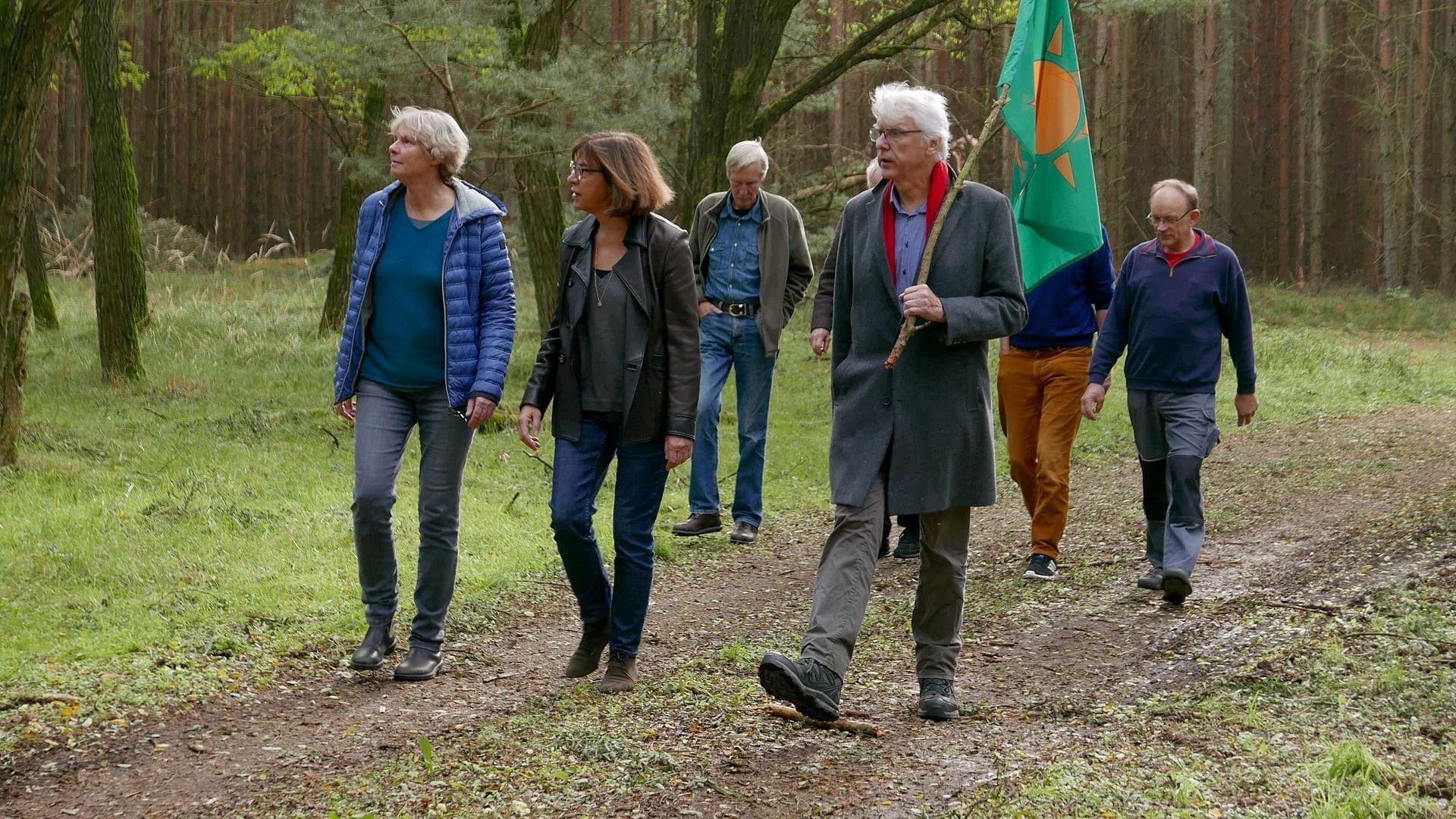 33 Days of Utopia 2020 movie scene