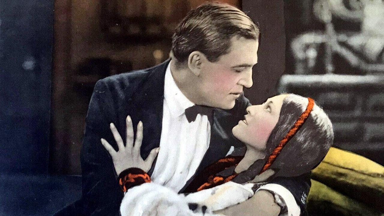 Rocking Moon 1926 movie scene