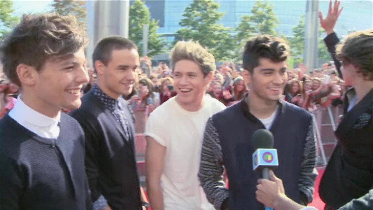 One Direction: Reaching for the Stars 2013 movie scene