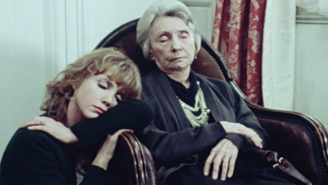 Entire Days in the Trees 1977 movie scene