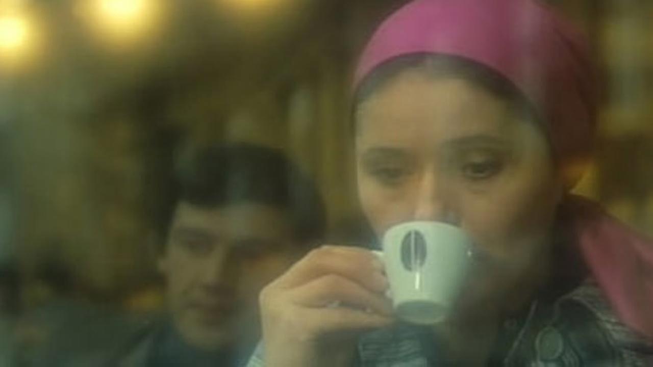 Violet 1978 movie scene