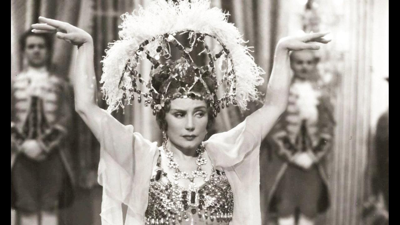 Yo no soy la Mata-Hari 1950 movie scene