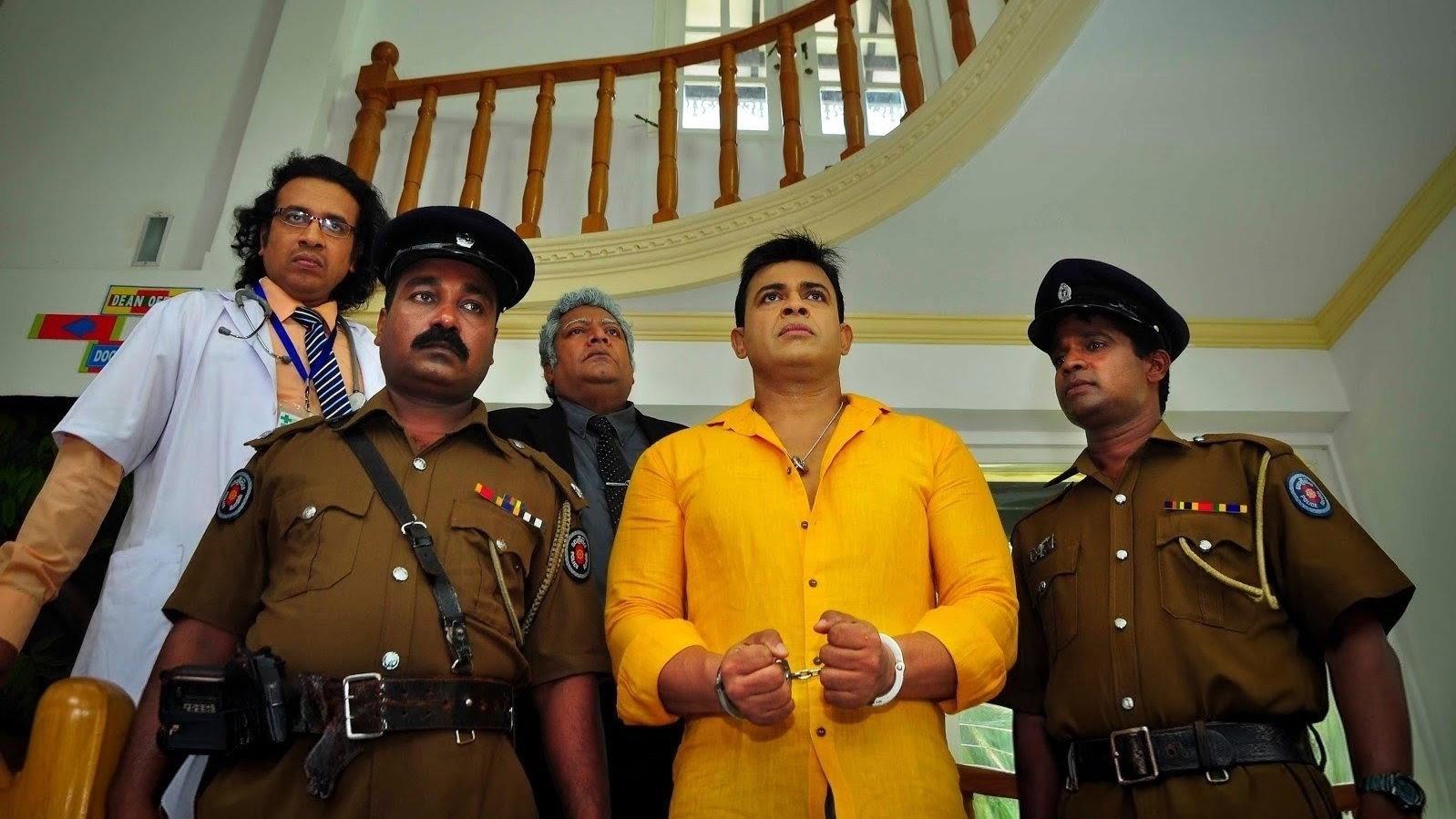 Dr. Nawariyan 2017 movie scene