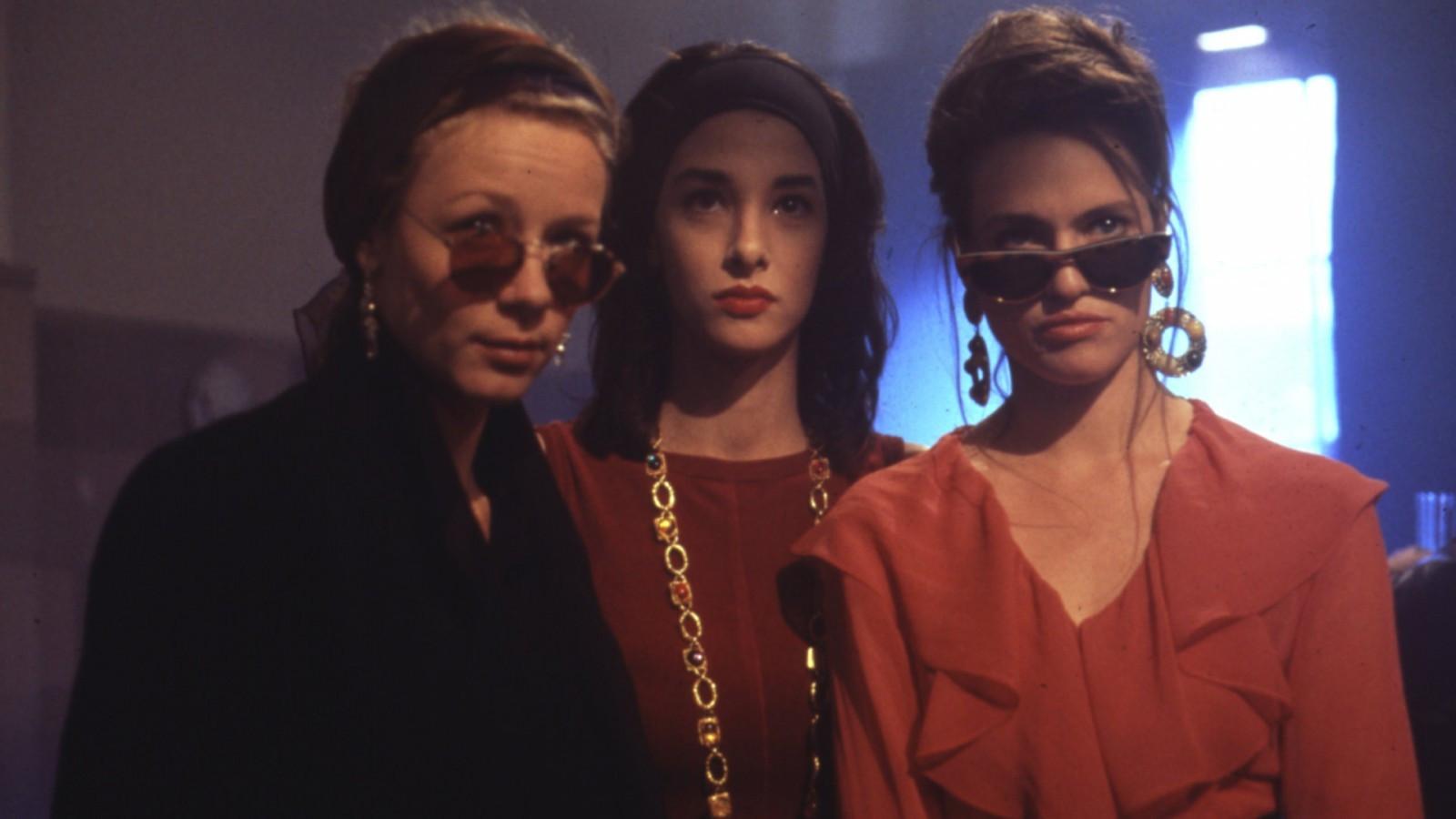 Making Up! 1993 movie scene