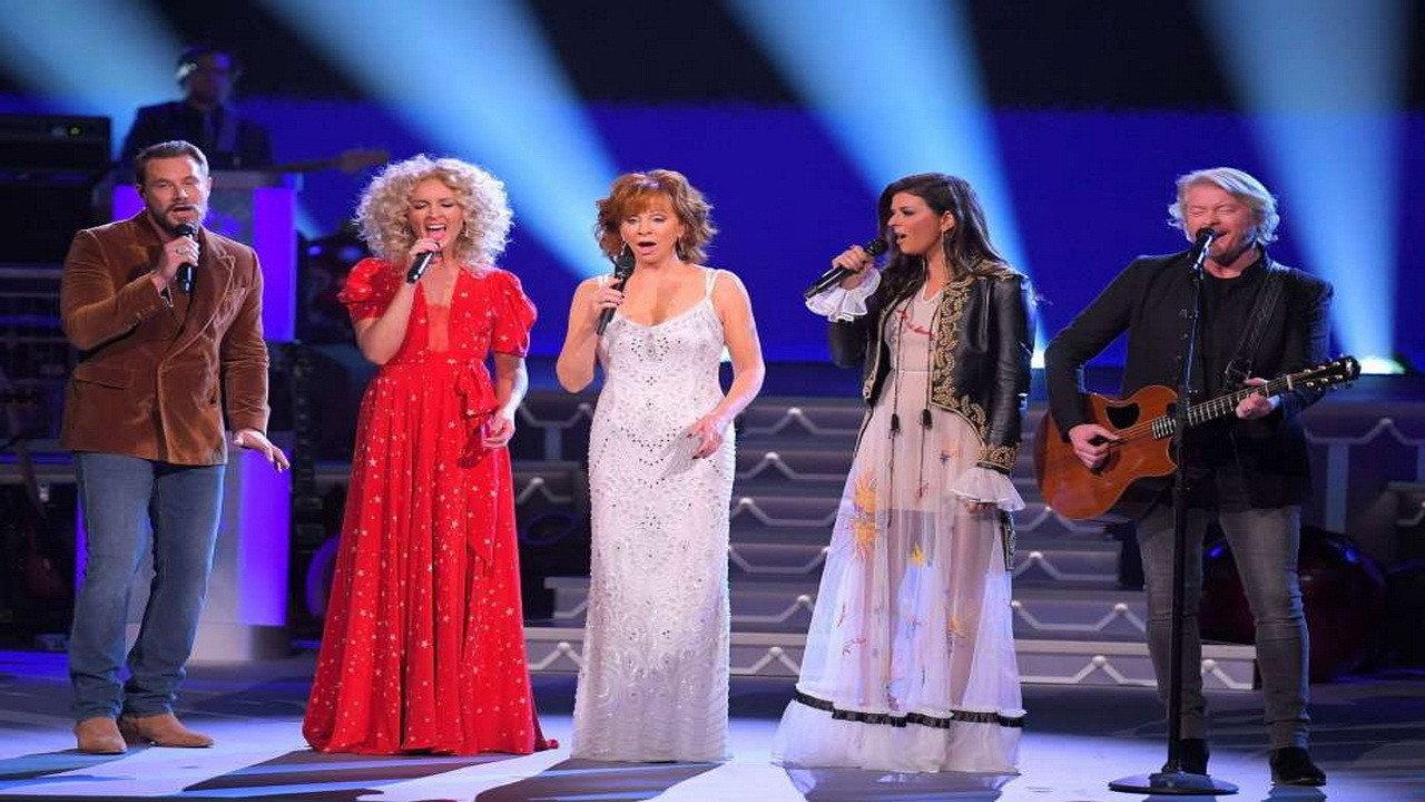 CMA Country Christmas 2017 2017 movie scene