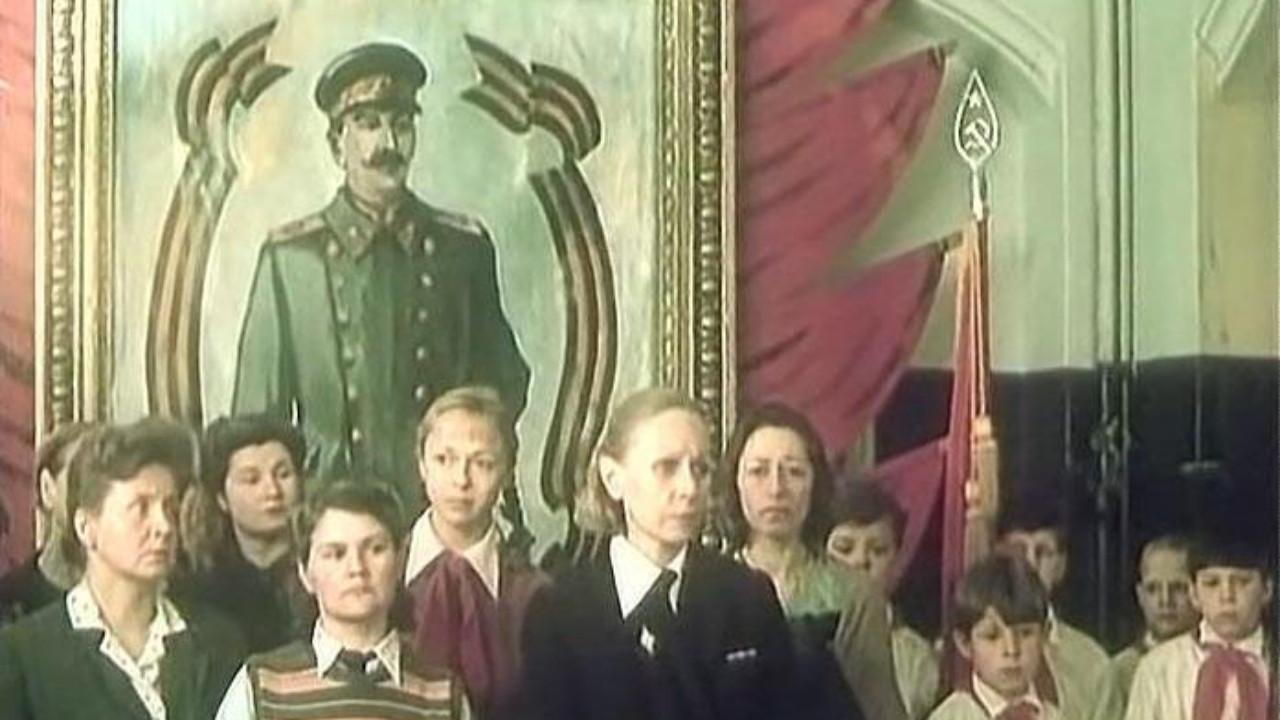 Viktoriya 1988 movie scene