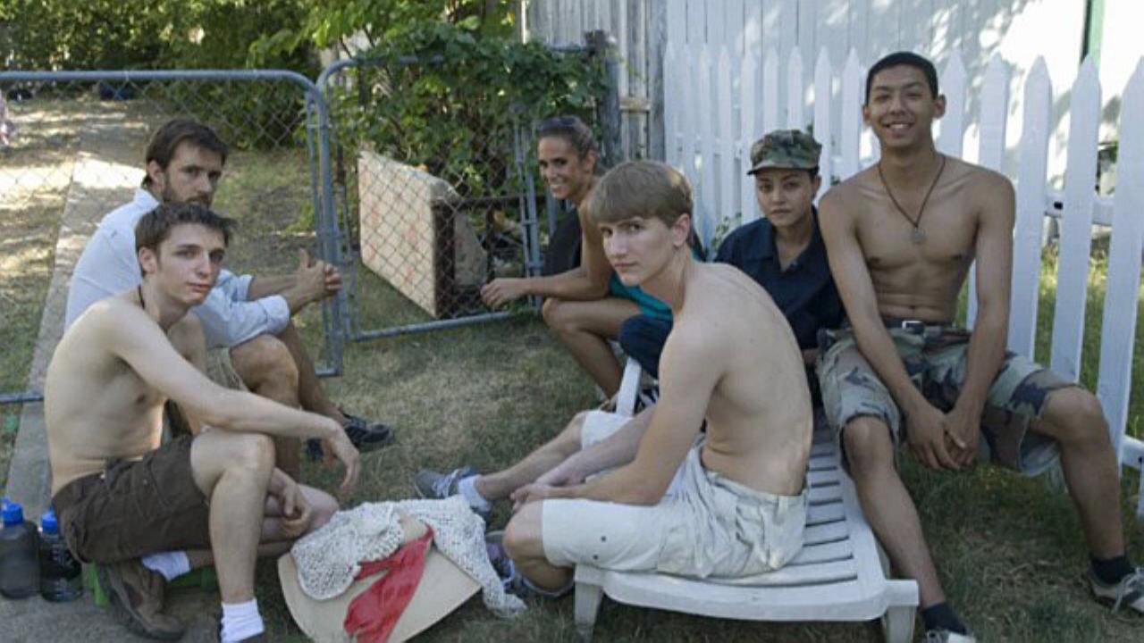 M15F1T5 2013 movie scene