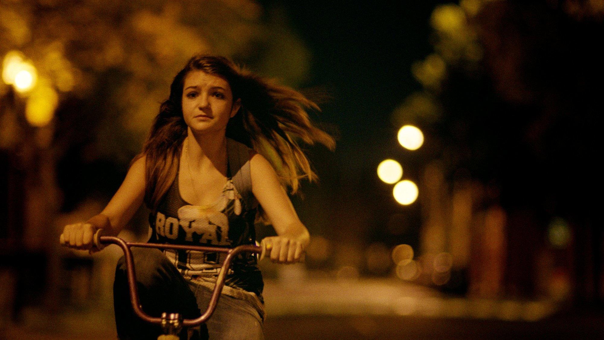 Nina 2015 movie scene