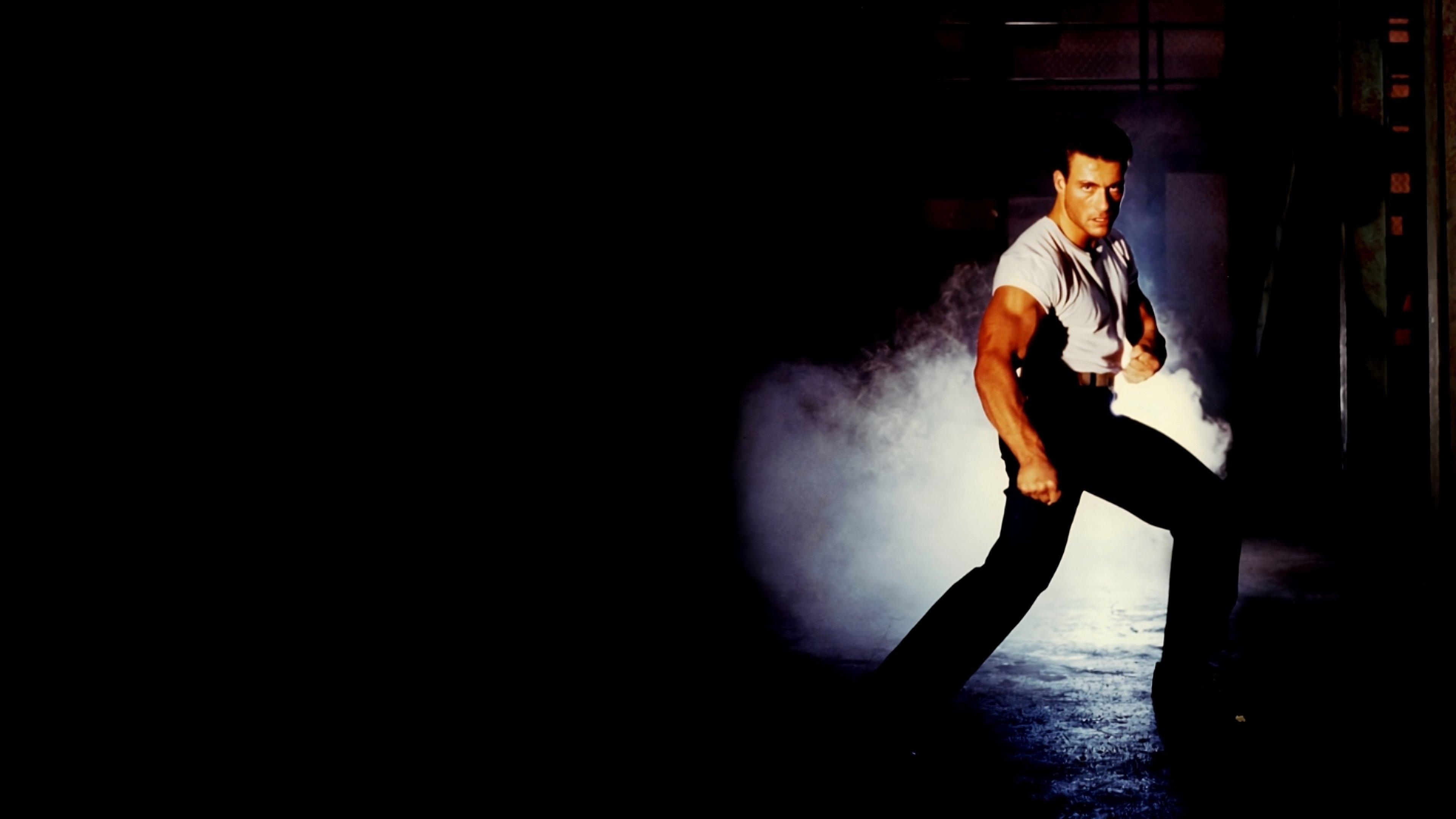 Death Warrant 1990 movie scene