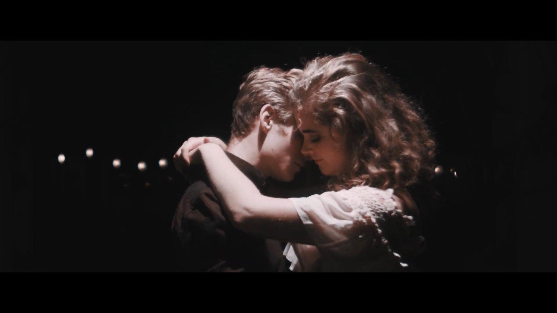 Archive 2019 movie scene