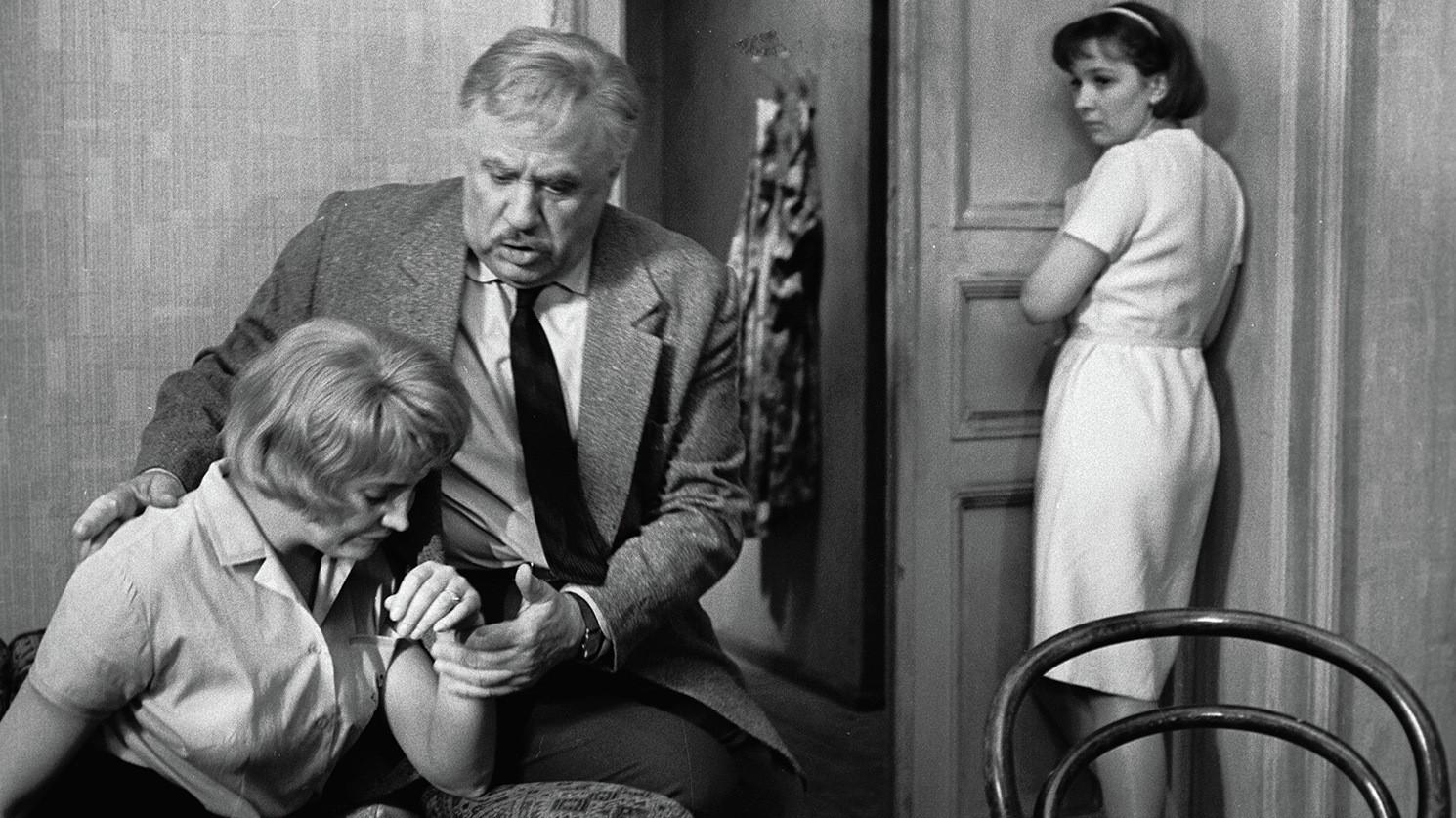 Elder Sister 1967 movie scene