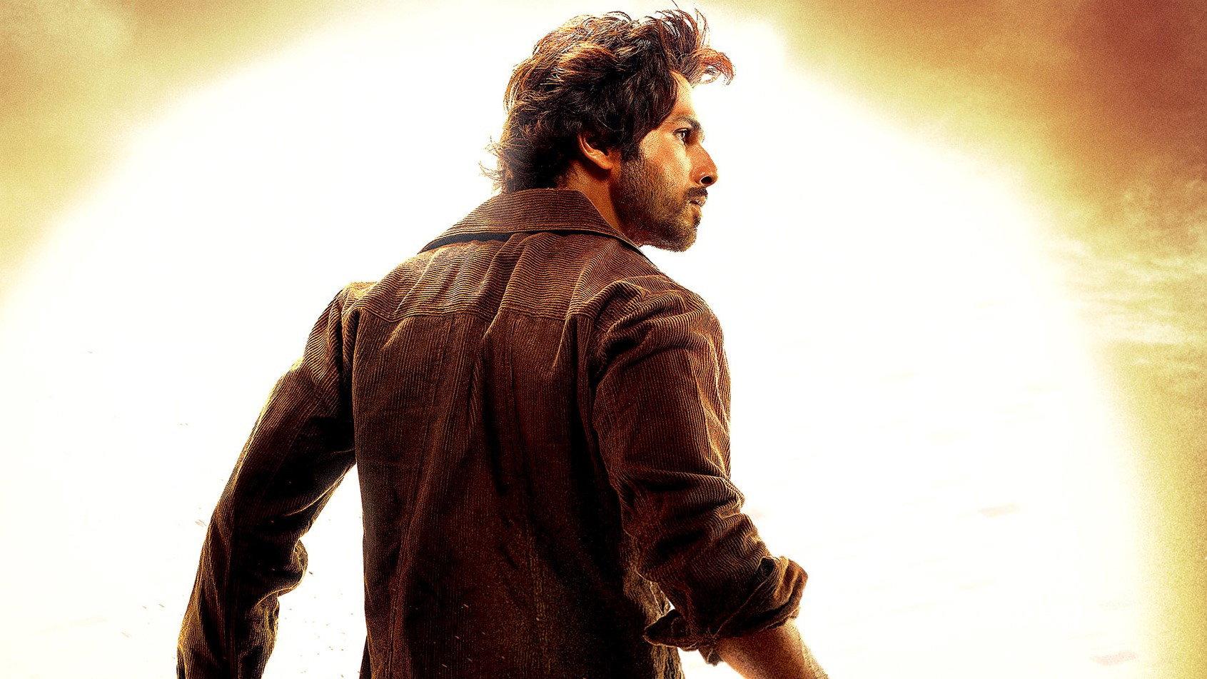 R... Rajkumar 2013 movie scene