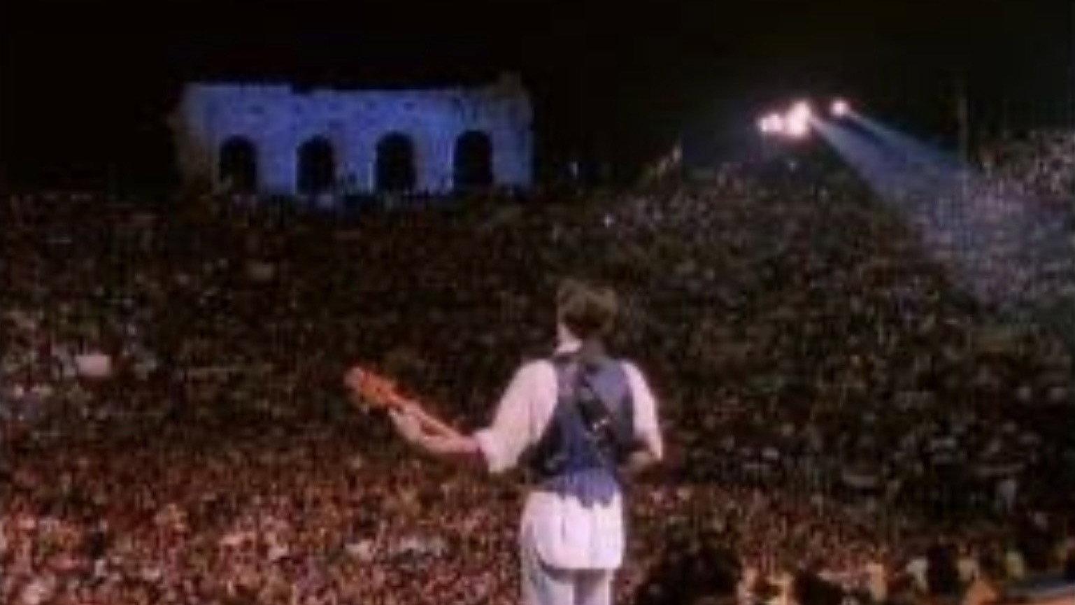 Simple Minds - Verona 1990 movie scene