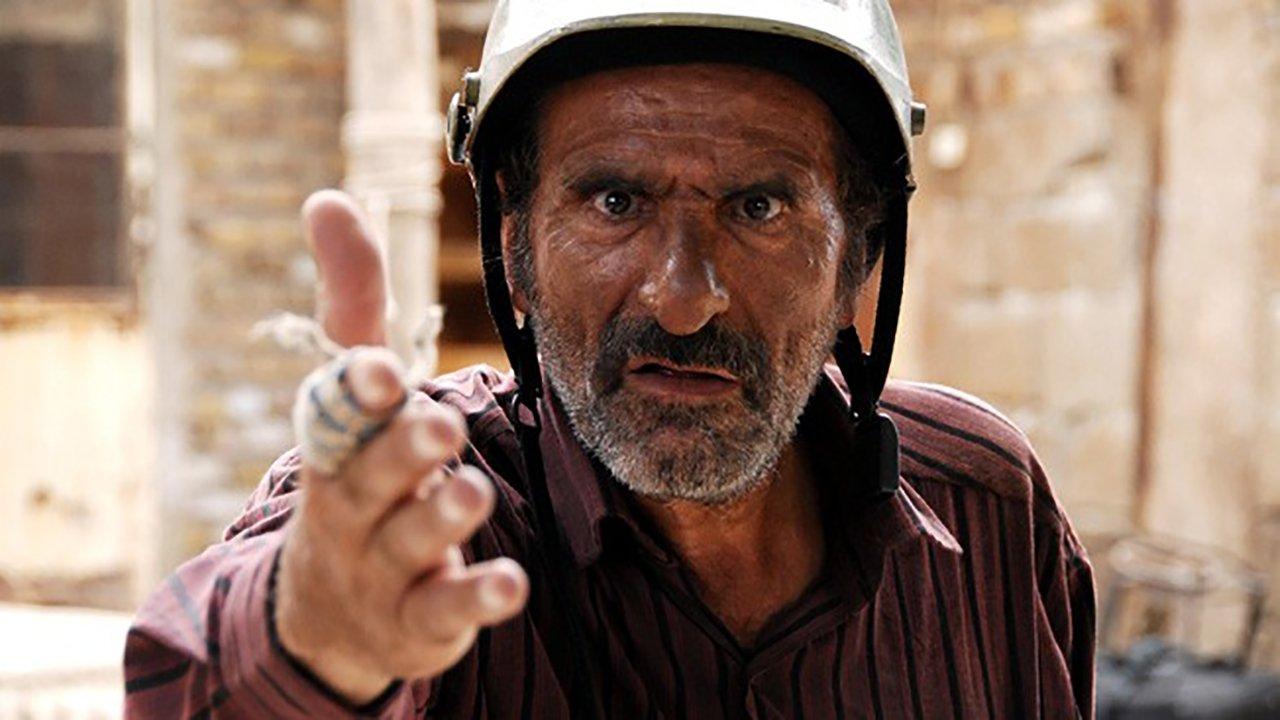 The Song of Sparrows 2008 movie scene