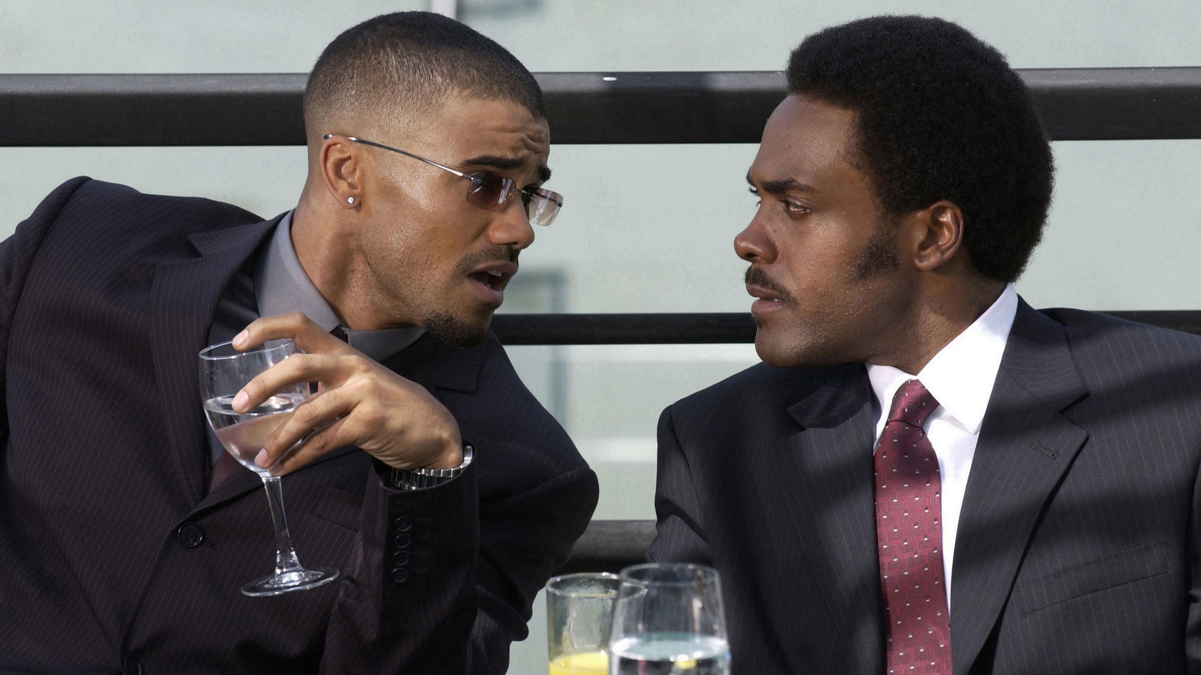 Motives 2004 movie scene