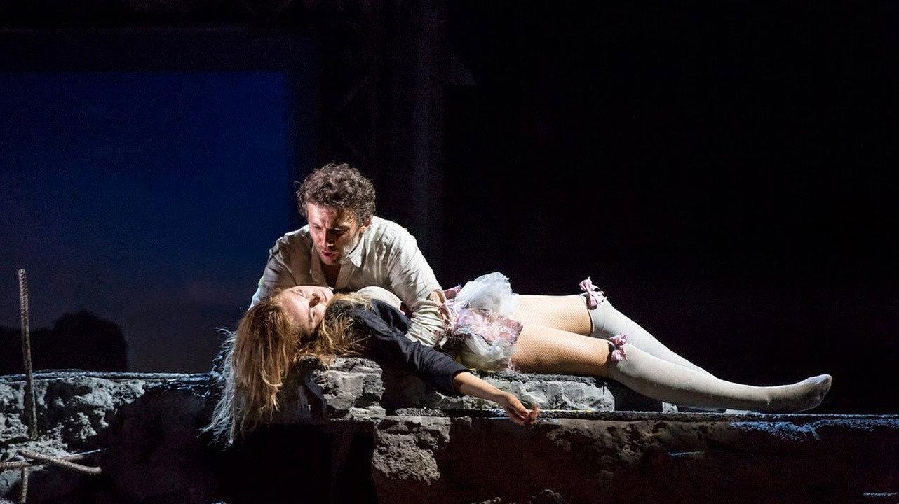 Puccini Manon Lescaut 2015 movie scene