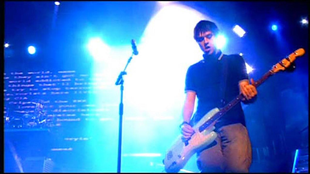 A Ticket for Everyone: Busted Live 2004 movie scene