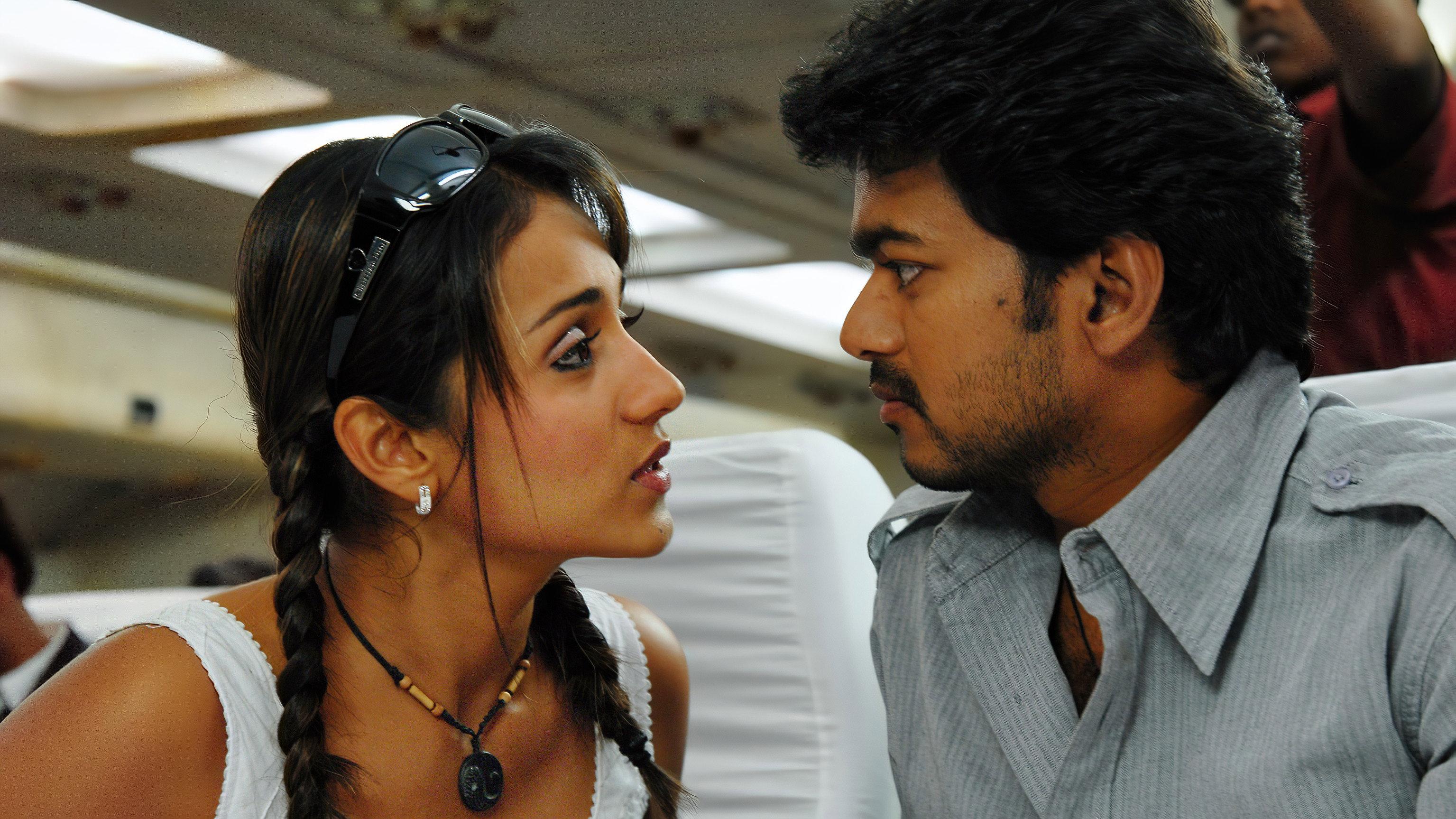 Kuruvi 2008 movie scene