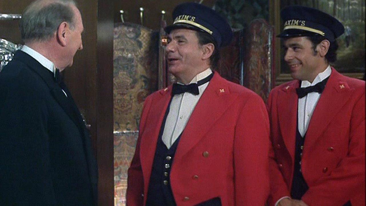 Le Chasseur de chez Maxim's 1976 movie scene