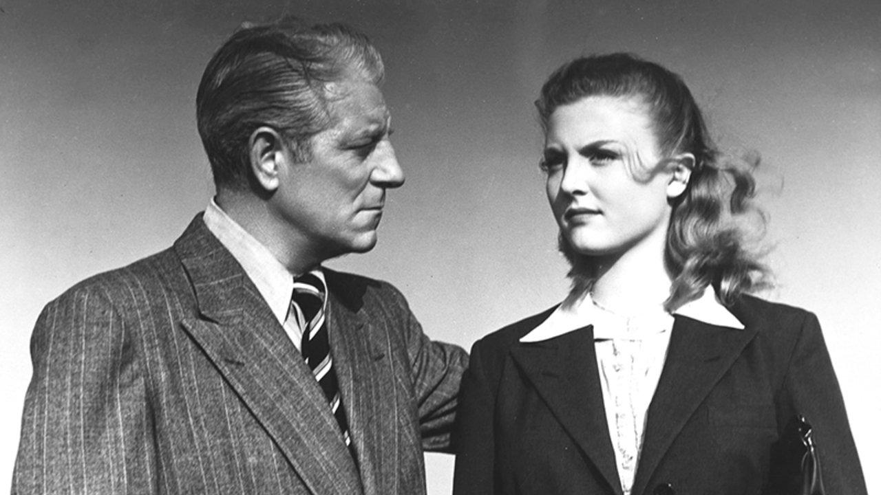 Marie of the Port 1950 movie scene