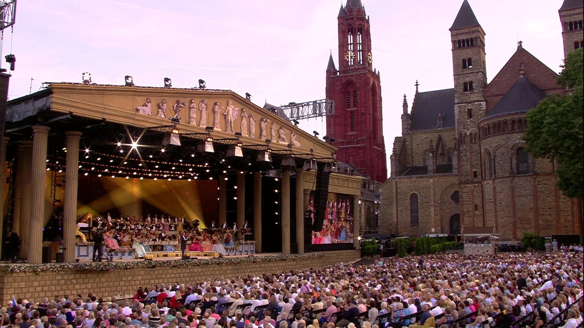 Andre Rieu : Falling In Love In Maastricht 2016 movie scene