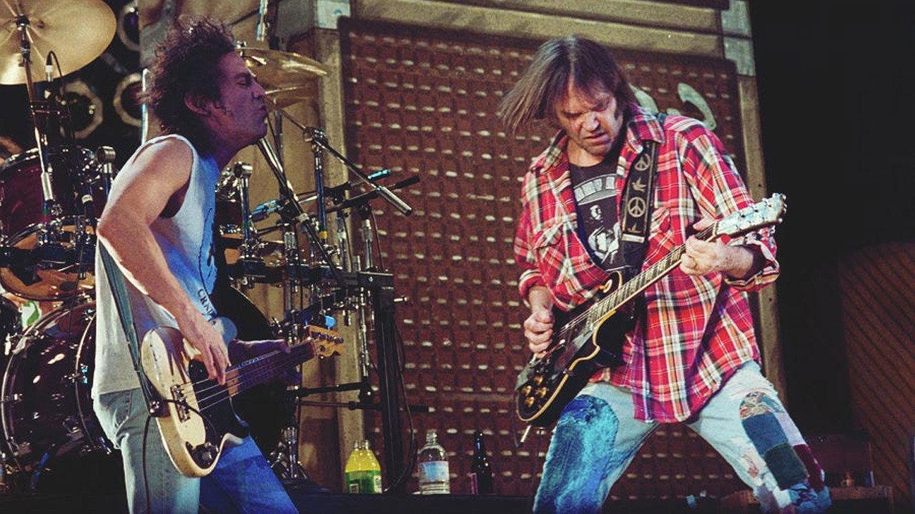 Neil Young and Crazy Horse: Weld 1991 movie scene