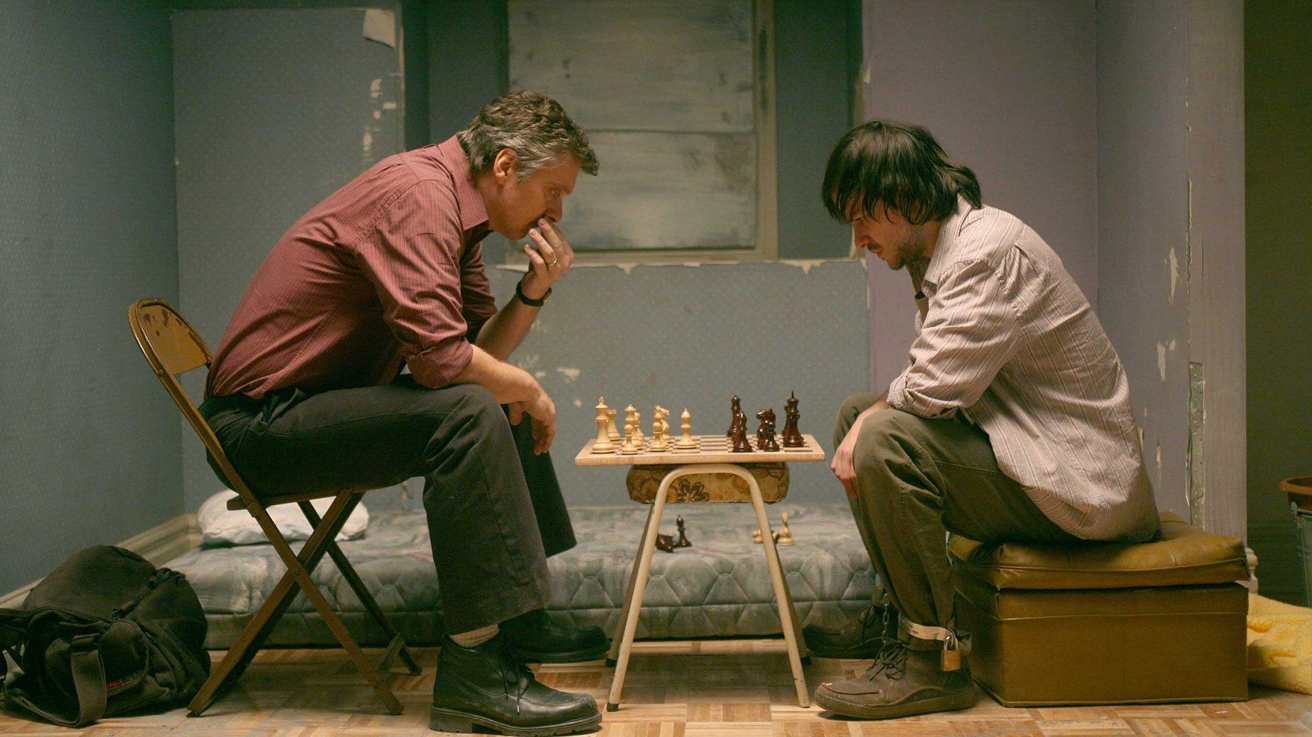 5150 Elm's Way 2009 movie scene