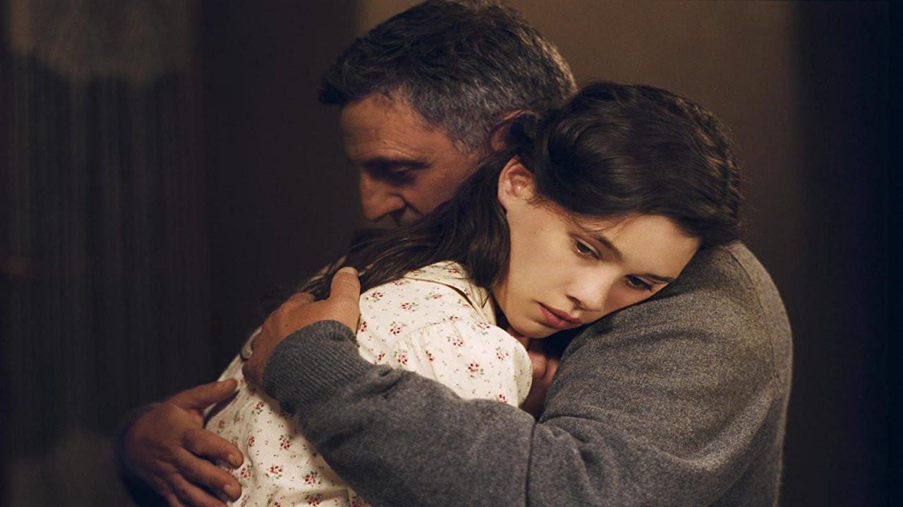 The Well Digger's Daughter 2011 movie scene