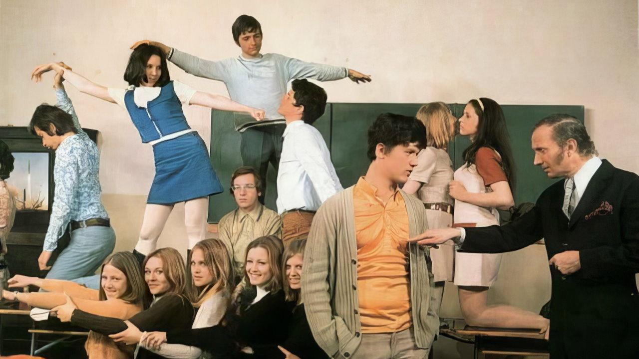 Wir hau'n die Pauker in die Pfanne 1970 movie scene