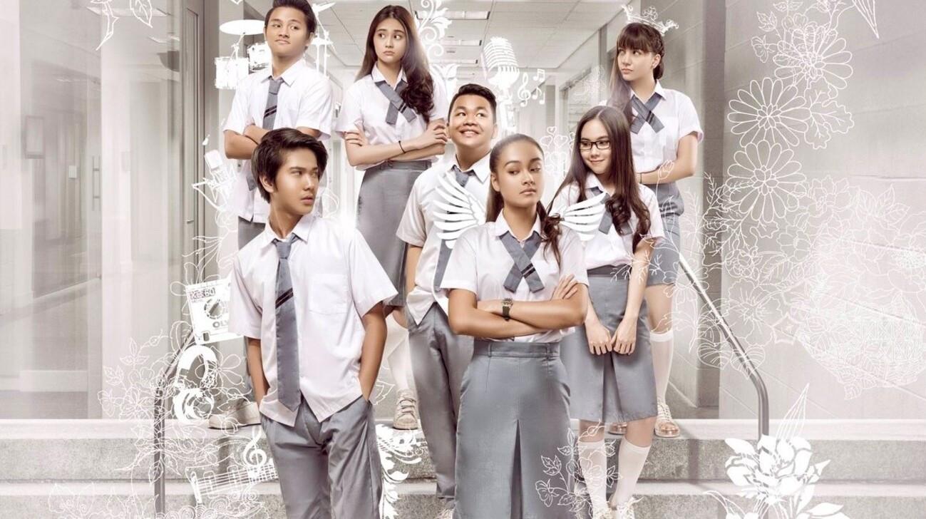 There Is Love in High School 2016 movie scene