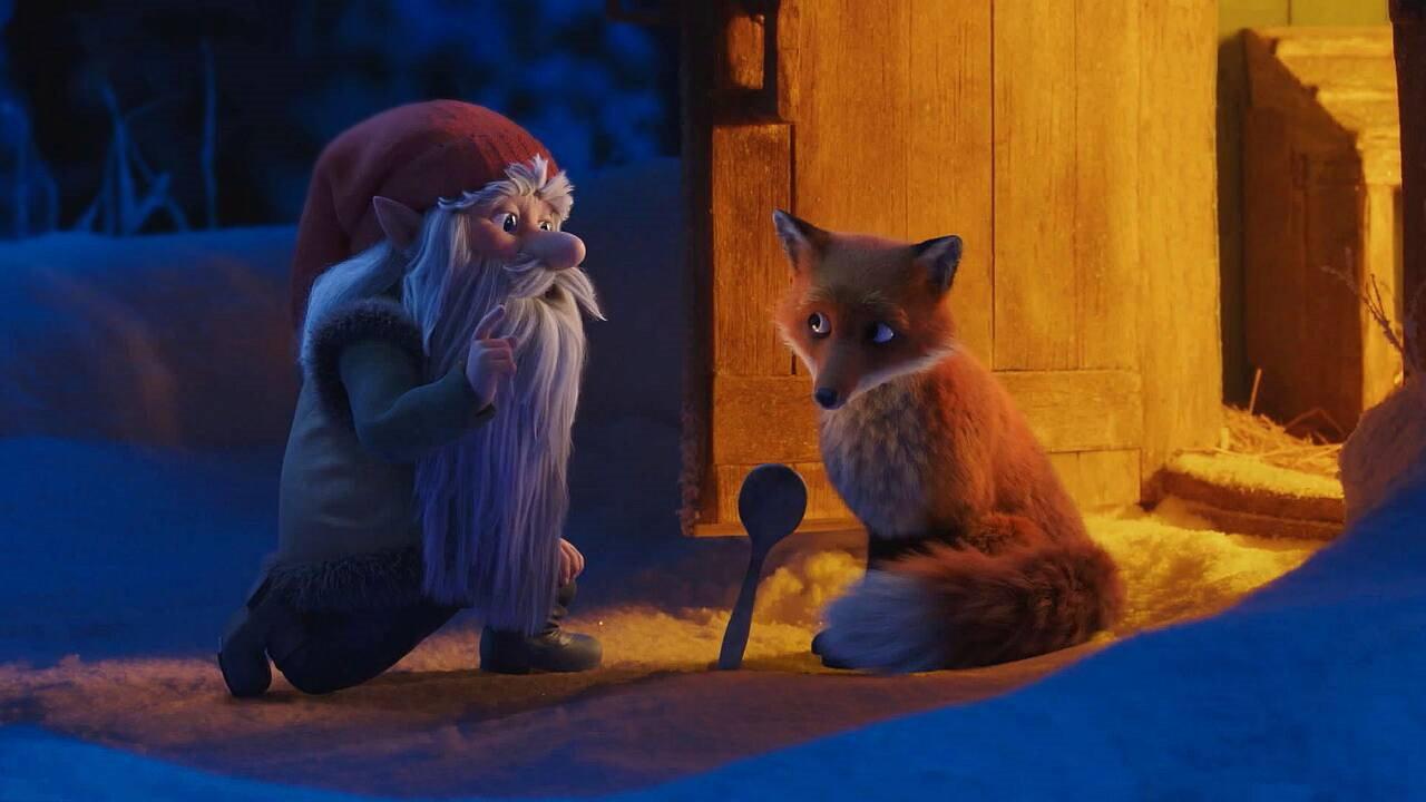 The Santa and the Fox 2019 movie scene