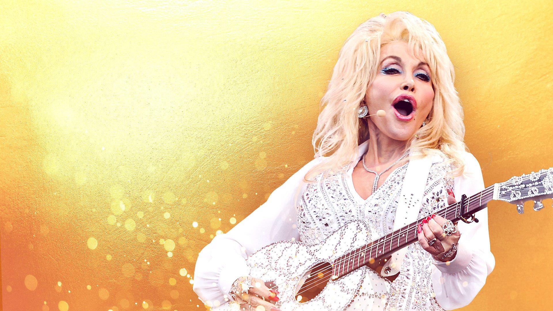 Dolly Parton at the BBC 2022 movie scene