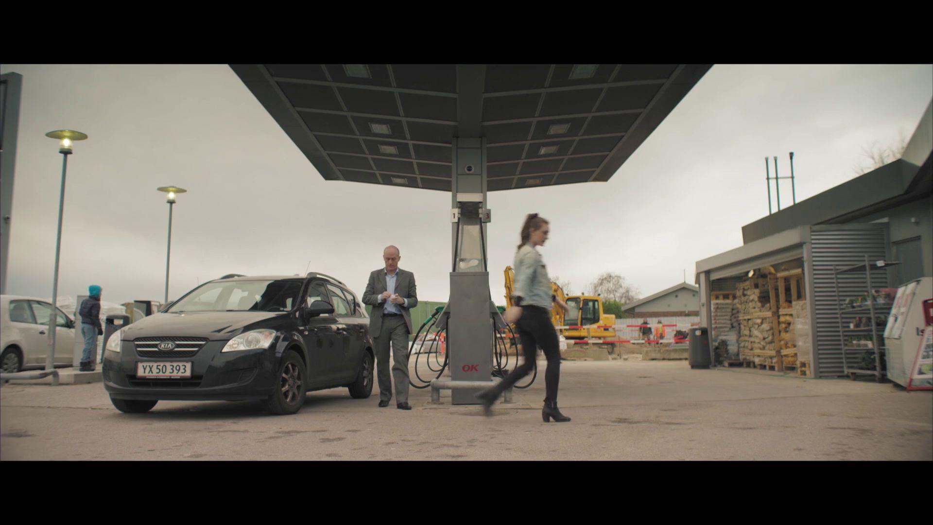 Cloudstruck Drive 2015 movie scene