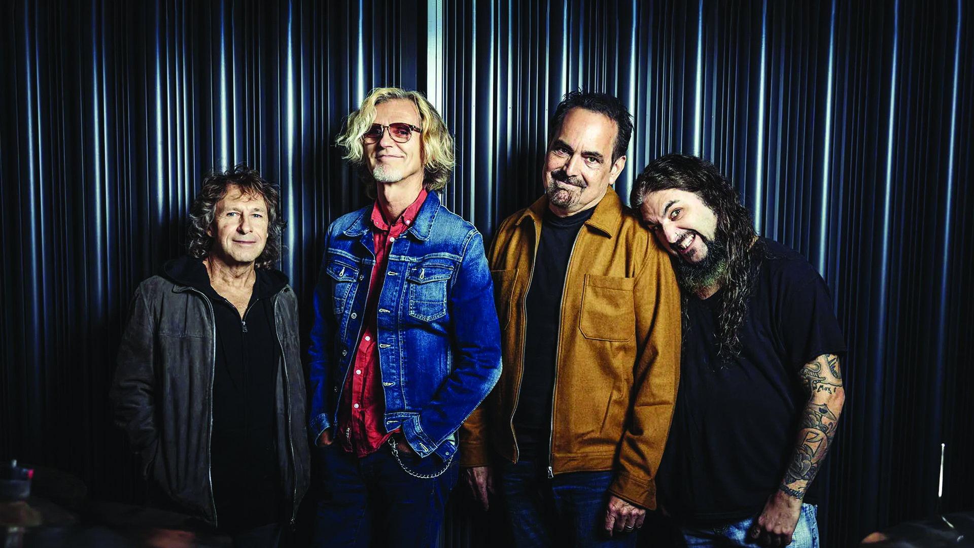 Transatlantic - Live in Europe 2003 movie scene