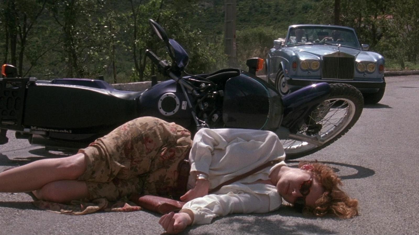 Year of the Comet 1992 movie scene