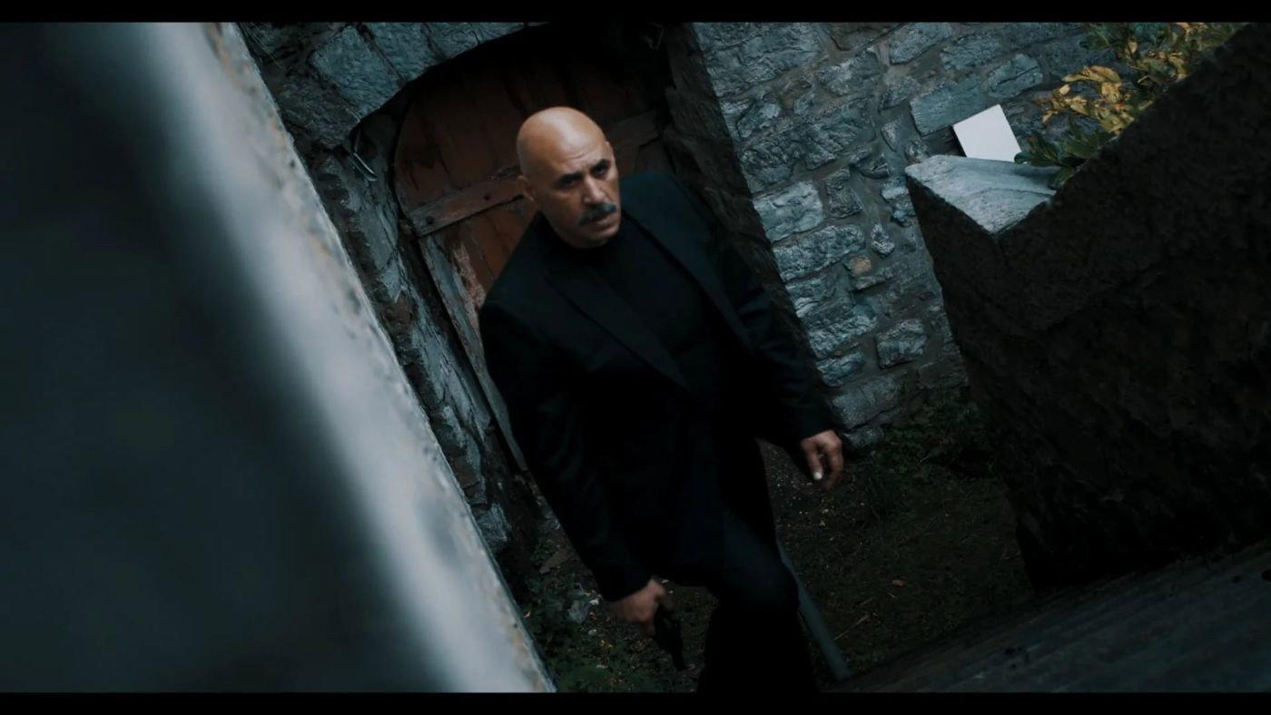 Moloss 2022 movie scene