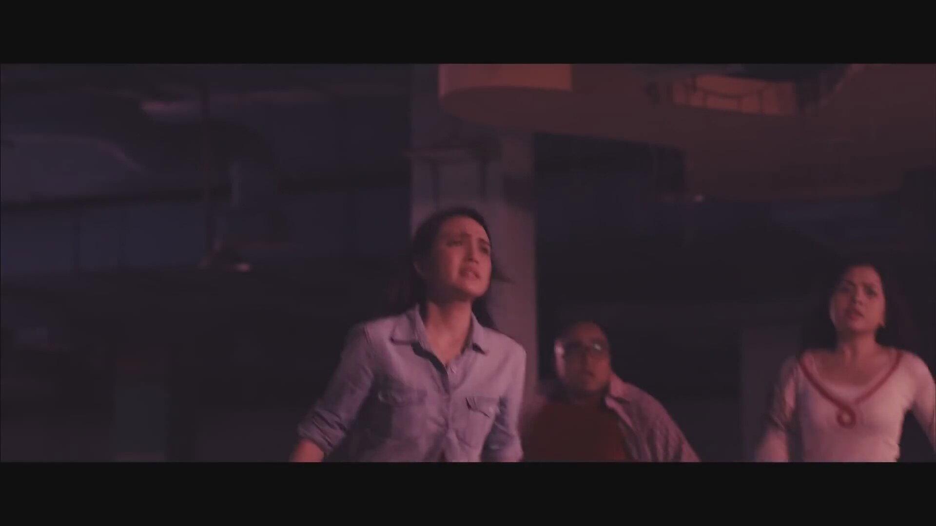 Mall Klender 2014 movie scene
