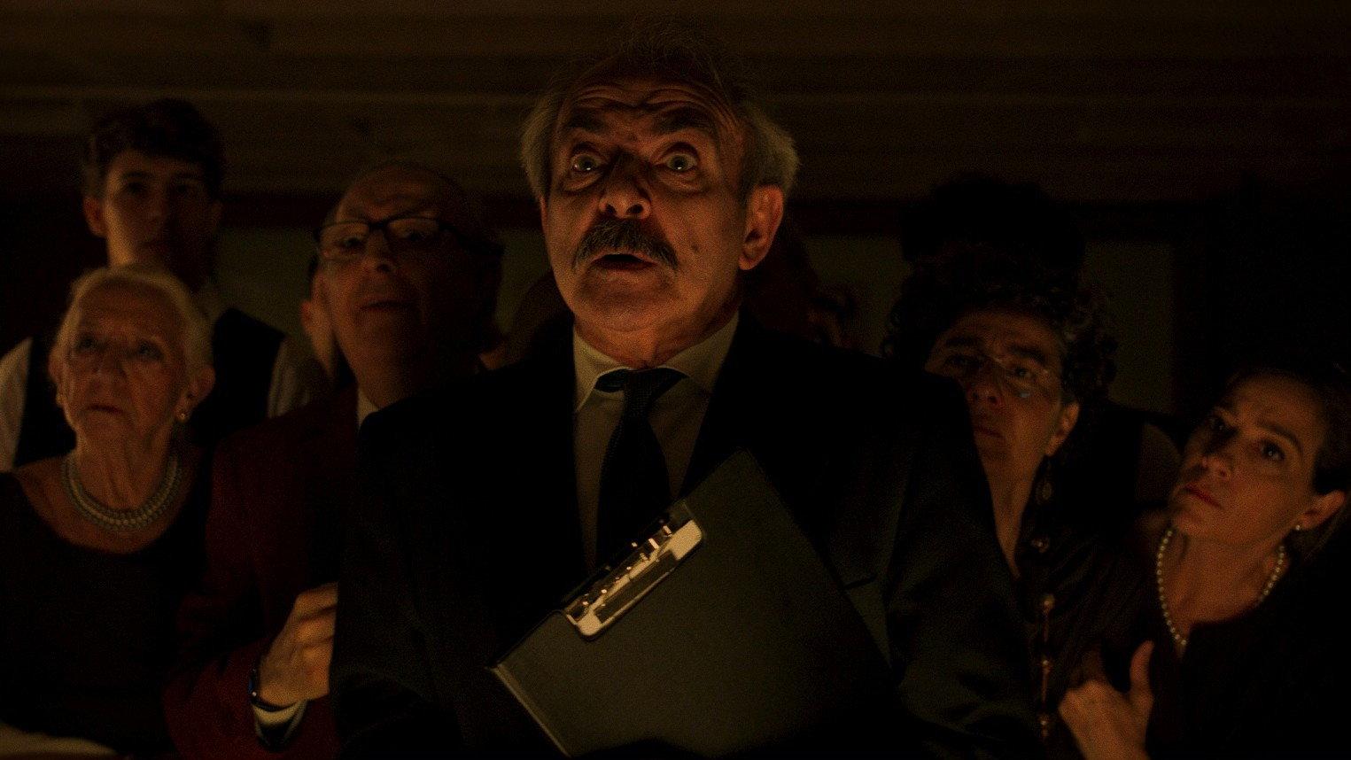El lienzo 2024 movie scene
